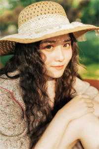 她于雪夜离岛热门推荐