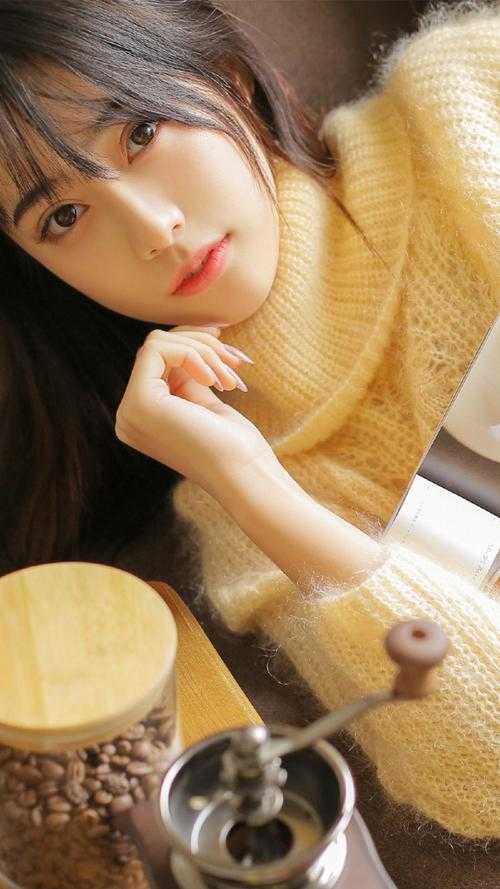 毕业旅行班花提出投喂野生棕熊，全班成了小点心列表