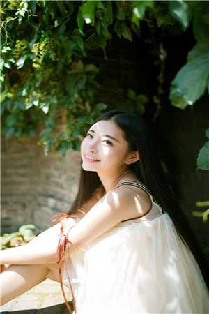 白日清冷帝师，夜里缠我腰肢精选