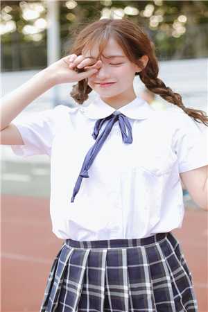 听完小红帽的故事后，女儿在家里消失了完整版