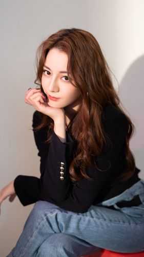 女兄弟穿婚纱恶搞婚礼现场后，我让他倾家荡产人气小说