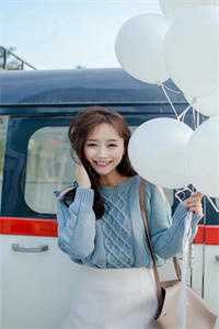 晚风吻过港城月爆火全网