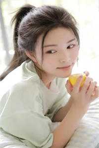 她寄人间满星河精修版